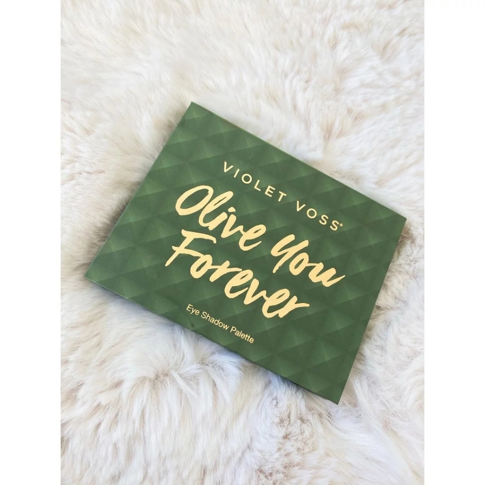NIB Violet Voss Olive You Forever Eyeshadow Pallet
